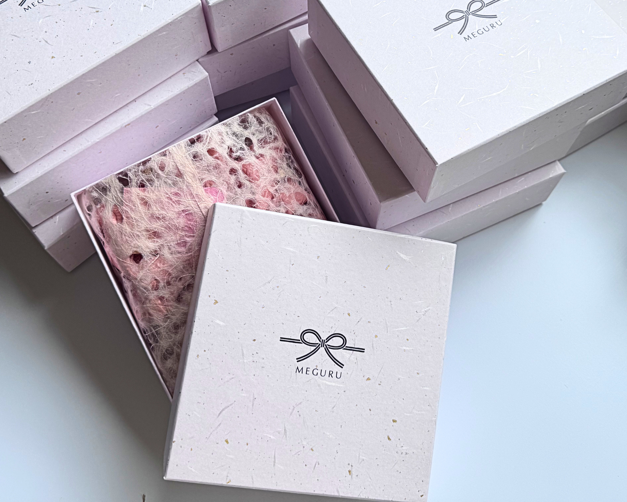 MEGURU JAPAN | Luxury Silk Kimono Accessories
