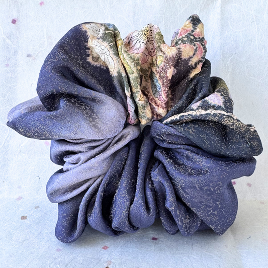 Dreamverse No.007 Signature Jumbo Scrunchie