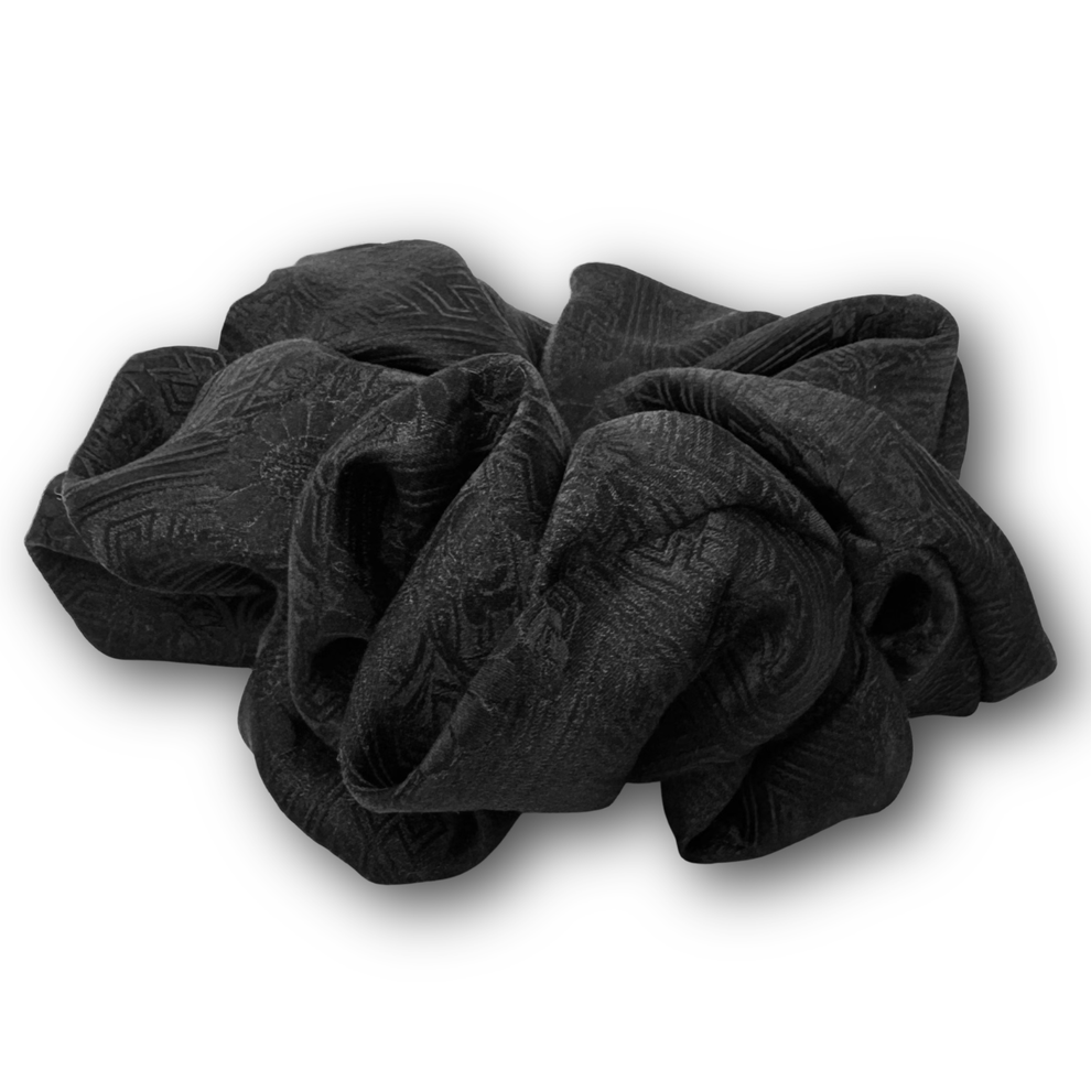 Shadow Flare No.003 Signature Jumbo Scrunchie – MEGURU